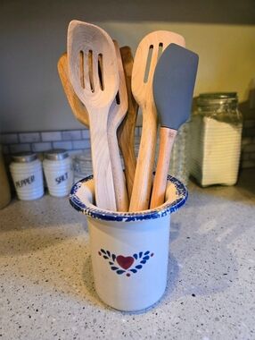 Vintage Heart Crock Utensil Or Candle Holder Kitchen Storage Rustic Farmhouse